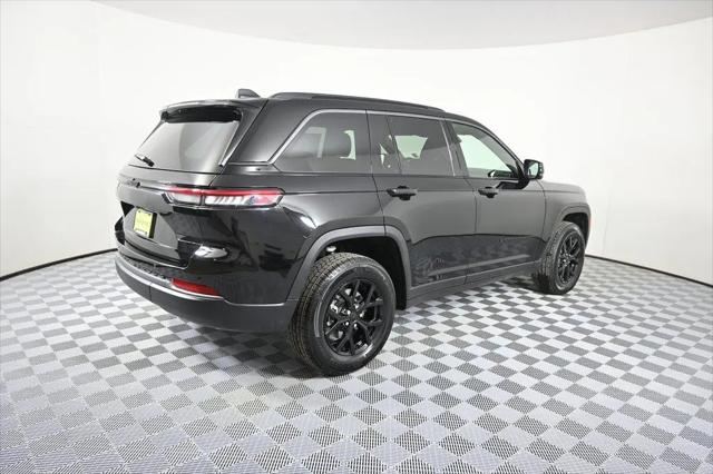 2026 Jeep Grand Cherokee Altitude 4x4