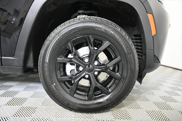 2026 Jeep Grand Cherokee Altitude 4x4