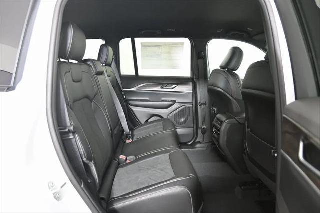 2026 Jeep Grand Cherokee Altitude 4x4