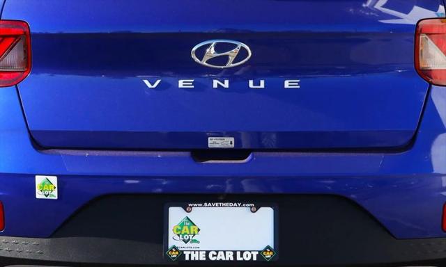 2024 Hyundai Venue SEL