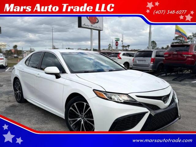 2018 Toyota Camry SE for sale in Orlando, FL