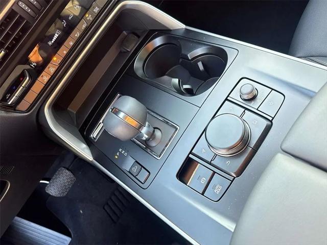 2026 Mazda X-90 3.3 Turbo Select
