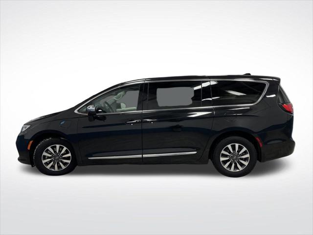 2023 Chrysler Pacifica Hybrid Limited