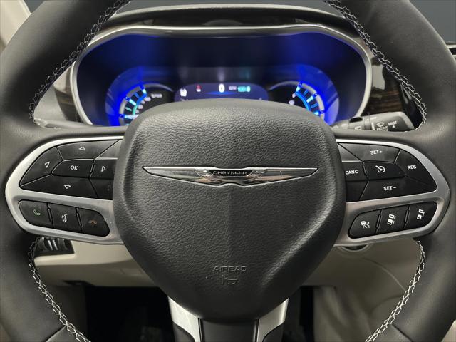2023 Chrysler Pacifica Hybrid Limited