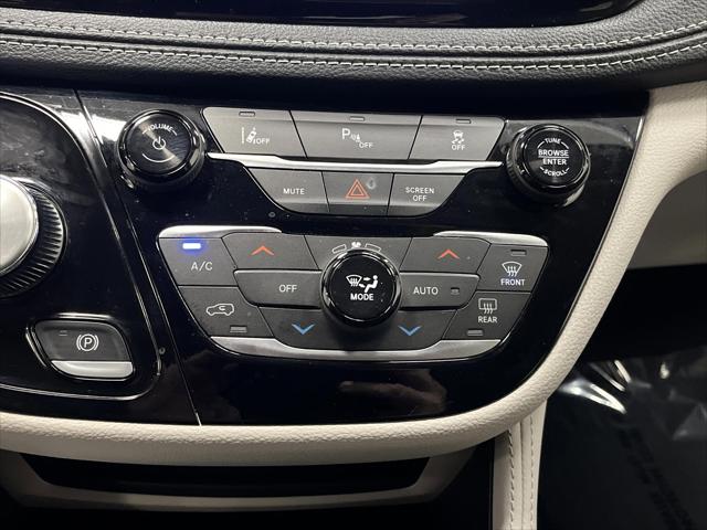 2023 Chrysler Pacifica Hybrid Limited