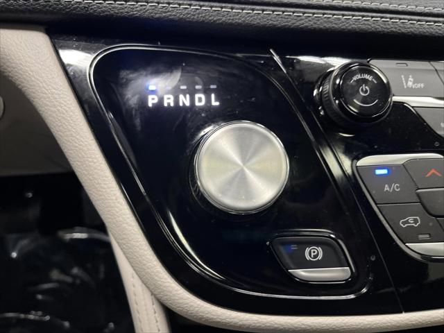 2023 Chrysler Pacifica Hybrid Limited
