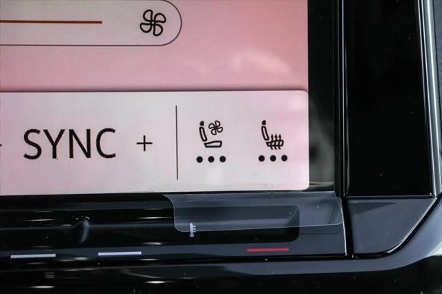 2026 Volkswagen Atlas Peak Edition