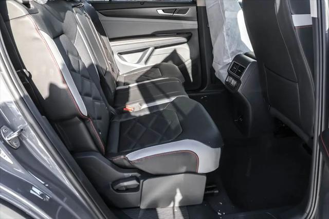 2026 Volkswagen Atlas Peak Edition