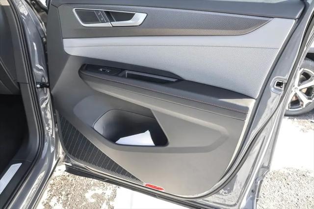 2026 Volkswagen Atlas Peak Edition