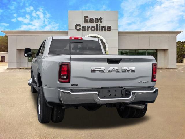 2026 Ram 3500 Tradesman Crew Cab 4x4 8' Box