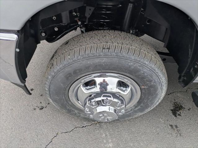 2026 Ram 3500 Tradesman Crew Cab 4x4 8' Box