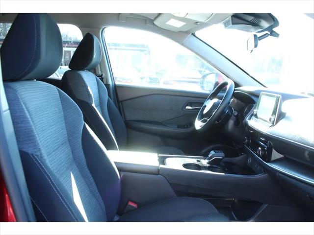 2021 Nissan Rogue SV FWD