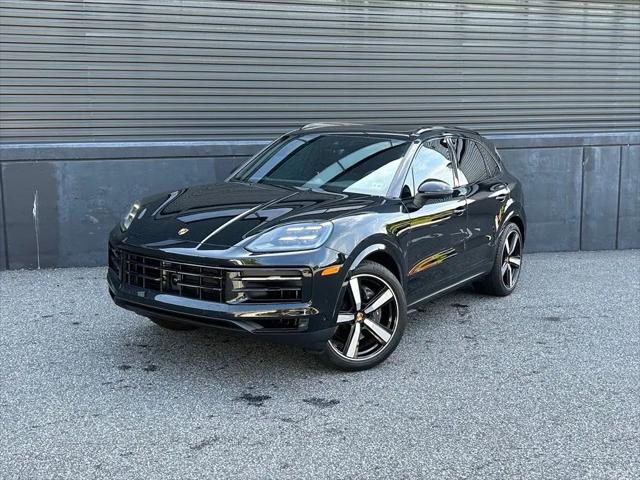 2025 Porsche Cayena Cayenne for sale in Newtown Square, PA