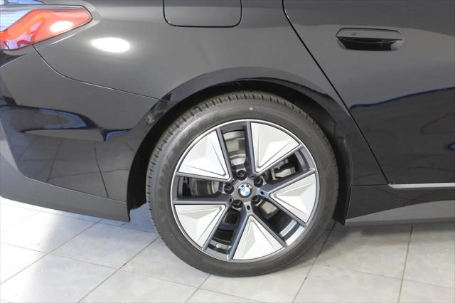 2025 BMW i4 xDrive40
