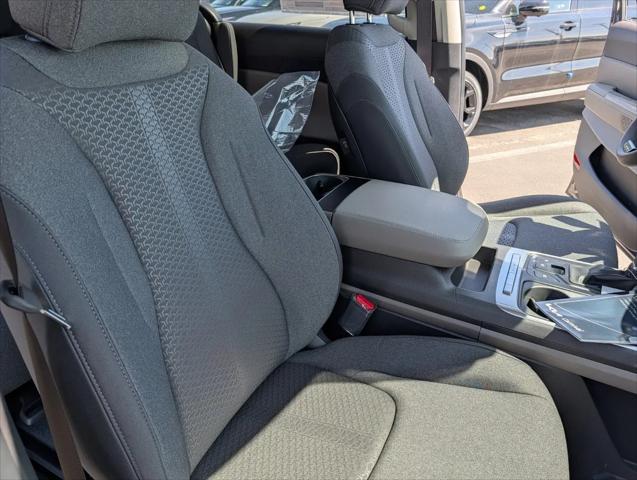 2026 Kia Carnival MPV LX