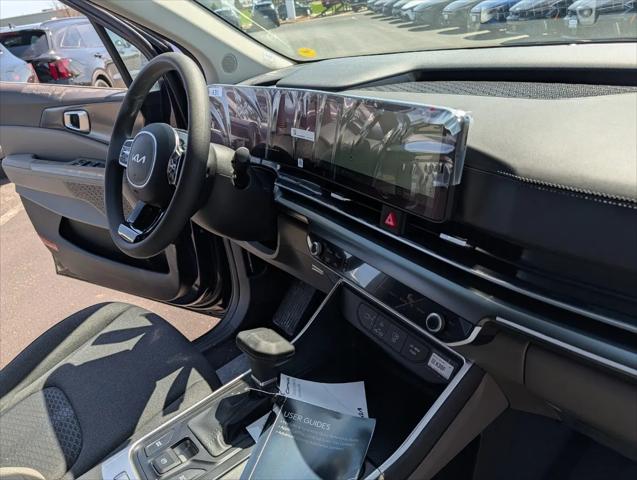2026 Kia Carnival MPV LX