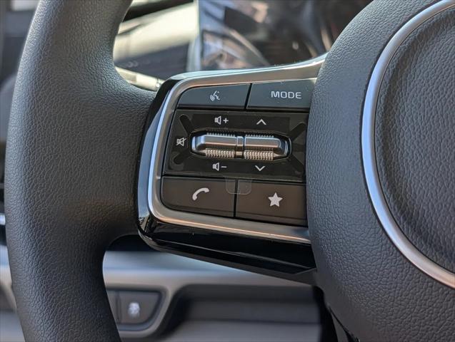 2026 Kia Carnival MPV LX