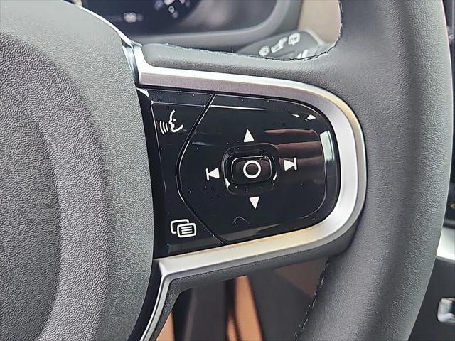 2026 Volvo XC90 Core, B5 AWD Gas (mild hybrid), Gasoline, Bright, 7 Seats