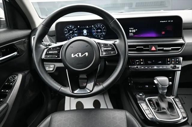 2025 Kia Seltos EX