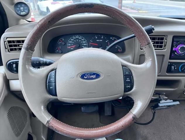 2004 Ford F-350 LARIAT