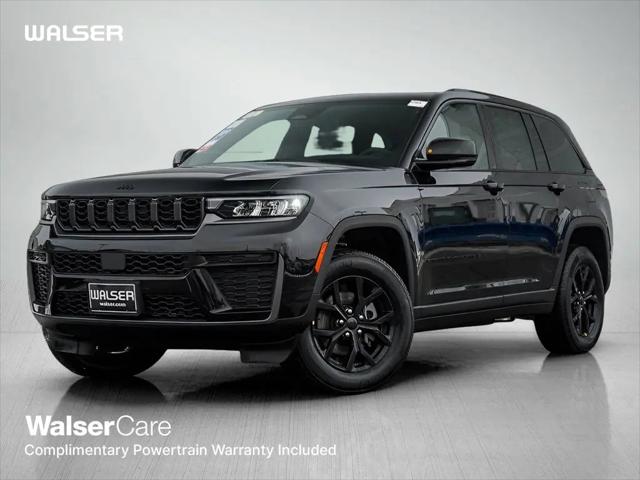 2026 Jeep Grand Cherokee Altitude 4x4 for sale in Hopkins, MN