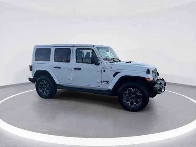 2026 Jeep Wrangler 4-Door Sahara 4x4