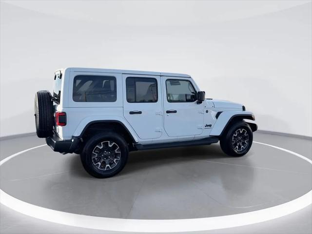2026 Jeep Wrangler 4-Door Sahara 4x4