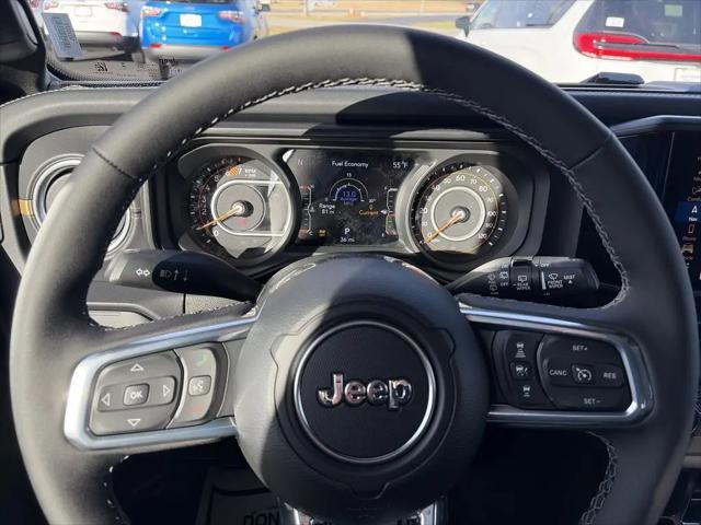 2026 Jeep Wrangler 4-Door Sahara 4x4
