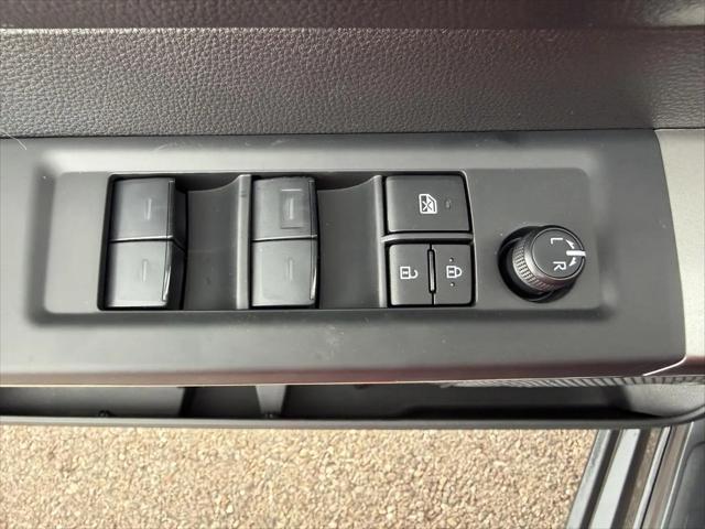 2026 Toyota Tundra SR5 CrewMax 5.5' Bed