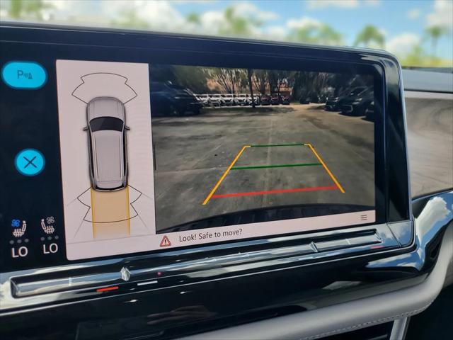 2026 Volkswagen Atlas SE with Technology