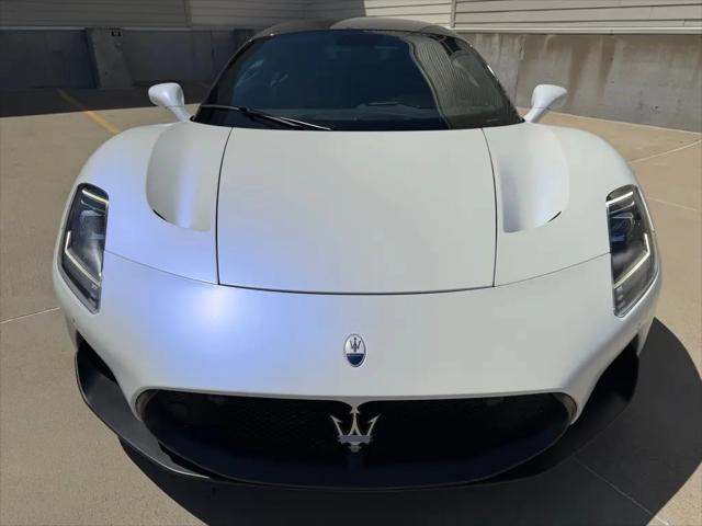 2022 Maserati C20 Standard