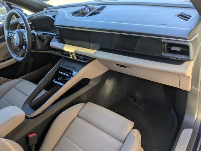 2025 Porsche Macan Electric Macan Electric