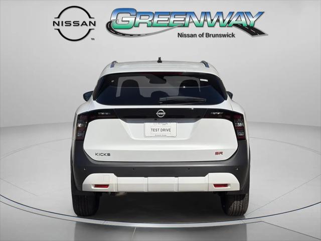 2026 Nissan Kicks SR