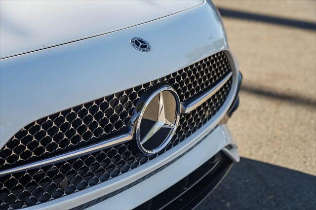 2026 Mercedes-Benz E-CLASS E 300 CLE 300