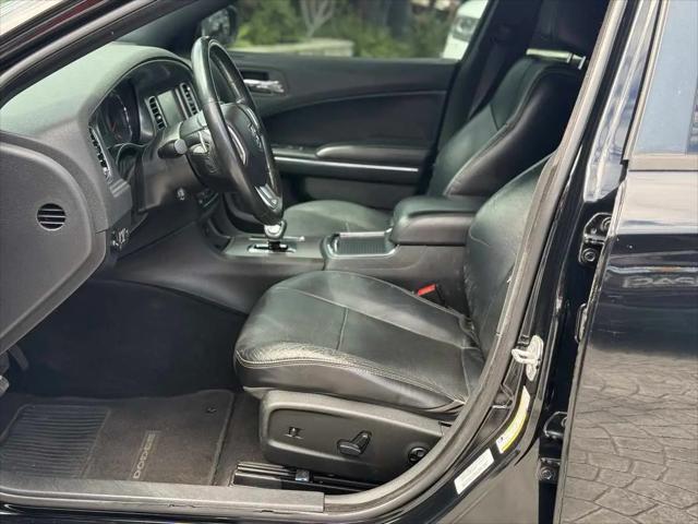 2014 Dodge Charger SXT Plus