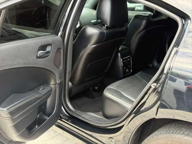 2014 Dodge Charger SXT Plus