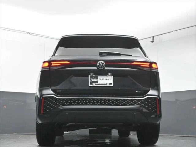 2026 Volkswagen Tiguan SE R-Line Black