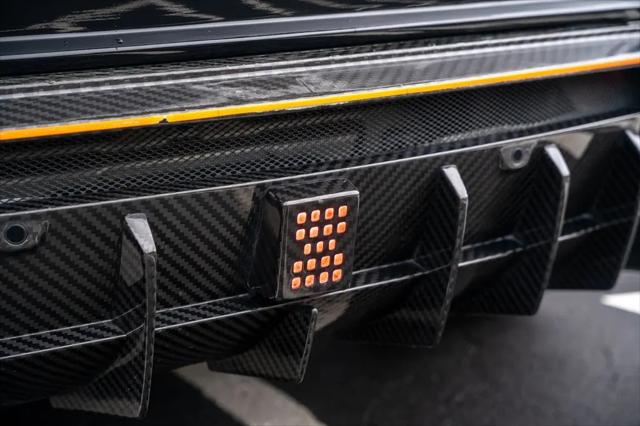 2022 Lamborghini Urus Pearl Capsule
