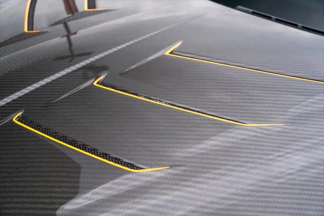 2022 Lamborghini Urus Pearl Capsule