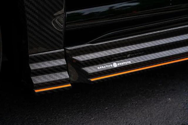2022 Lamborghini Urus Pearl Capsule