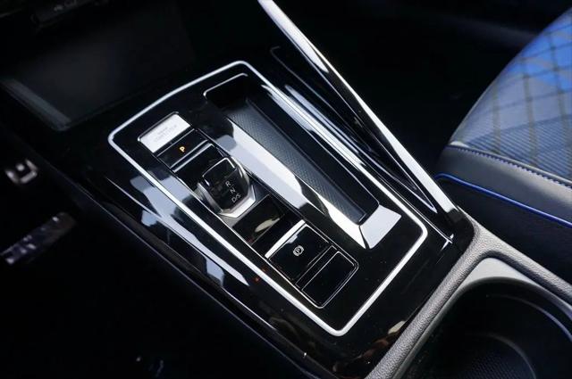 2026 Volkswagen Golf R Base