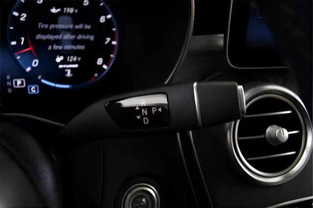 2022 Mercedes-Benz GLC 4MATIC
