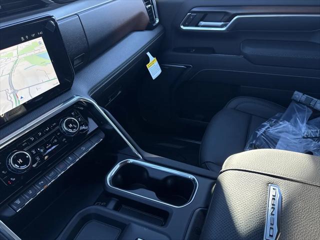 2026 GMC Sierra 2500HD Crew Cab, Standard Bed, Denali, 4WD