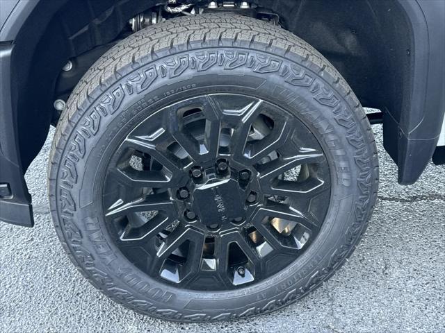 2026 GMC Sierra 2500HD Crew Cab, Standard Bed, Denali, 4WD