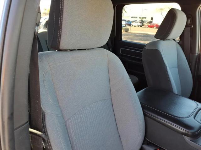 2024 Ram 3500 Big Horn Crew Cab 4x4 8' Box