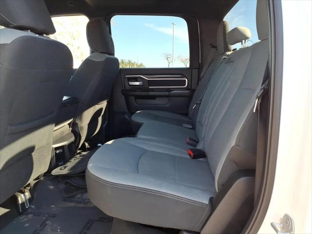 2024 Ram 3500 Big Horn Crew Cab 4x4 8' Box