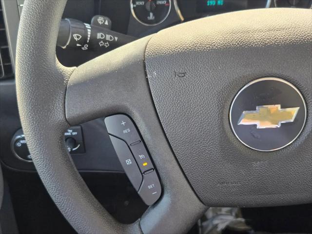 2025 Chevrolet Express Cutaway Work Van