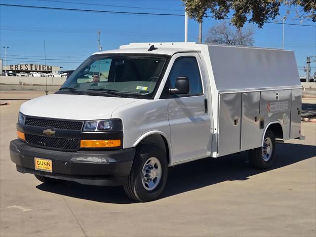 2025 Chevrolet Express Cutaway Work Van