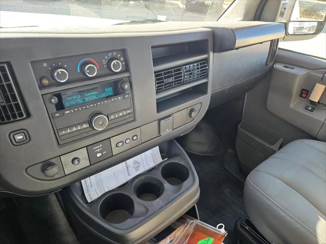 2025 Chevrolet Express Cutaway Work Van