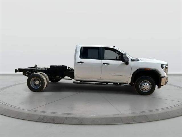 2026 GMC Sierra 3500HD Pro